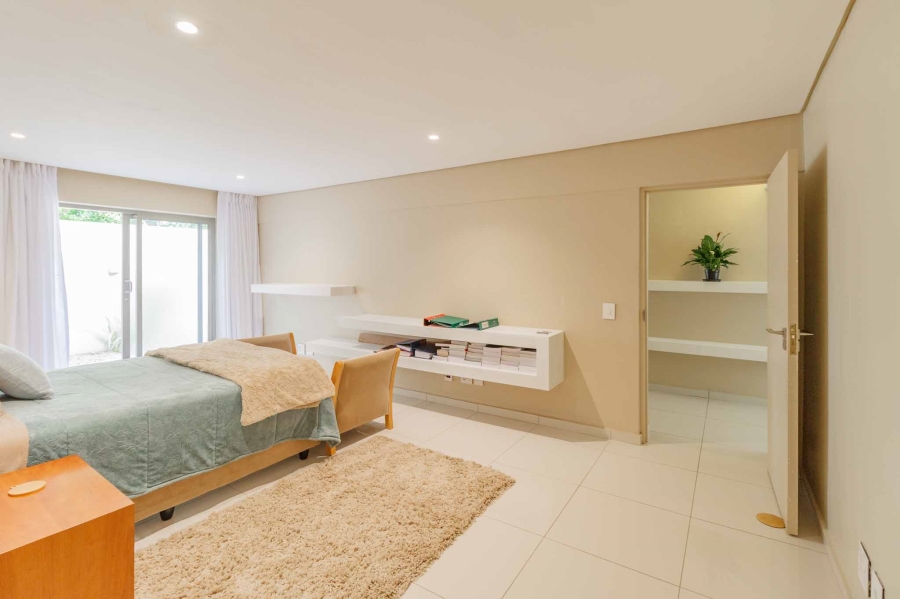 To Let 3 Bedroom Property for Rent in Higgovale Western Cape